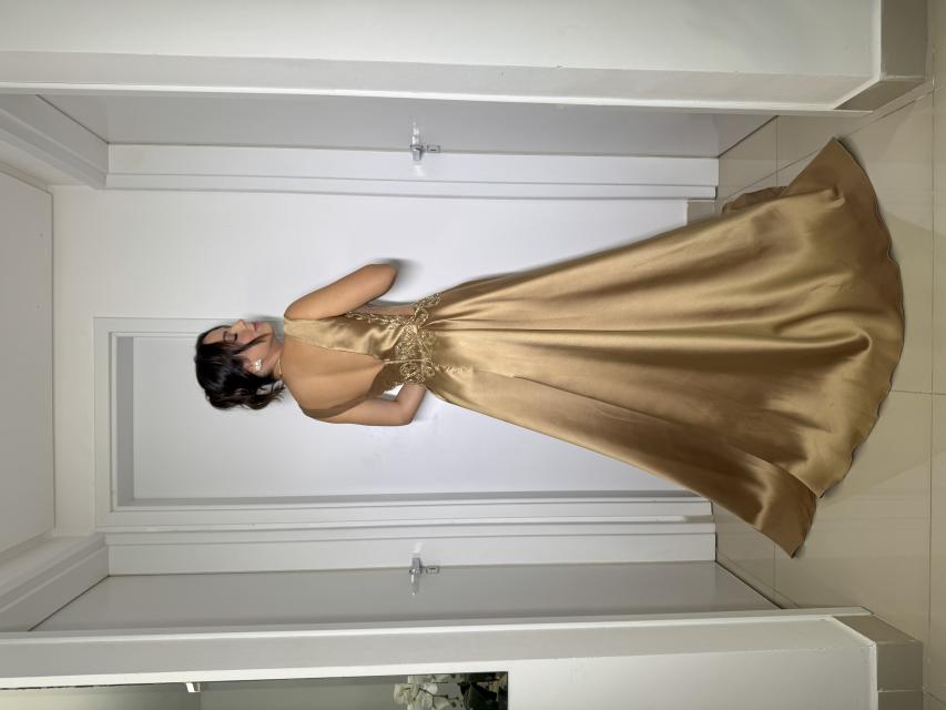 Vestido Nayla Dourado
